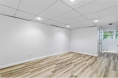 955 Vistavia Circle, Decatur, GA 30033 - Photo 25