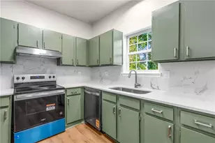 2351 Perry Blvd NW, Atlanta, GA 30318 - Photo 9