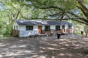 3819 NE Hamilton Mill Ln, Buford, GA 30519 - Photo 3