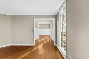 2092 Plantation Rd, Lawrenceville, GA 30044 - Photo 9