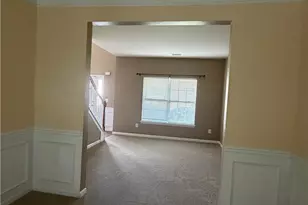 945 Tree Top Dr, Suwanee, GA 30024 - Photo 11