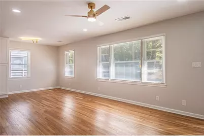 559 Westmeath Drive SW, Atlanta, GA 30310 - Photo 5