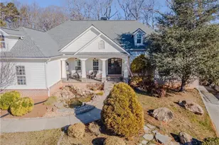 410 Caldwell Ln, Hoschton, GA 30548 - Photo 9