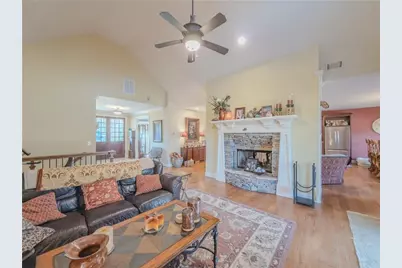 410 Caldwell Lane, Hoschton, GA 30548 - Photo 19