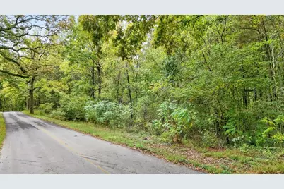 146 Woodall Road SE, White, GA 30184 - Photo 7