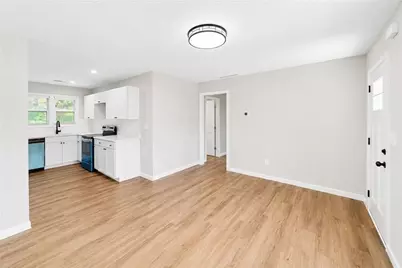 1639 Bridgeport Drive NW, Atlanta, GA 30318 - Photo 7