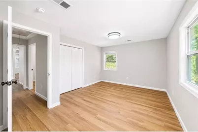1639 Bridgeport Drive NW, Atlanta, GA 30318 - Photo 21