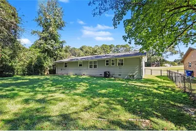2810 Foxlair Trail, South Fulton, GA 30349 - Photo 33