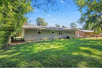 2810 Foxlair Trail, South Fulton, GA 30349 - Photo 31