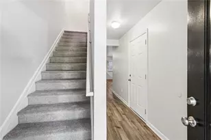 303 Village Chase, Woodstock, GA 30188 - Photo 5