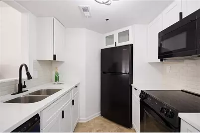 1 Biscayne Drive NW #705, Atlanta, GA 30309 - Photo 3