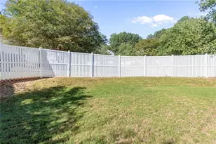 3692 Avensong Village Cir, Milton, GA 30004 - Photo 27
