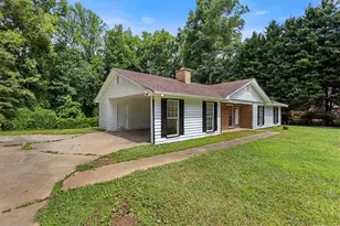 160 Derby Country Dr, Ellenwood, GA 30294 - Photo 1