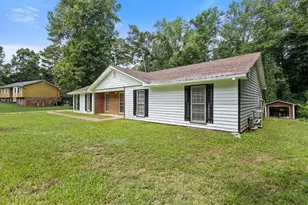 160 Derby Country Dr, Ellenwood, GA 30294 - Photo 3
