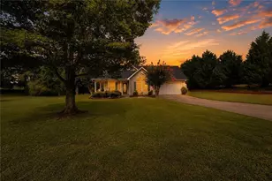 1130 Larkspur Dr, Locust Grove, GA 30248 - Photo 1