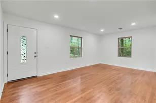 3690 Asbury Ln SW, Atlanta, GA 30331 - Photo 5