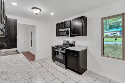 3690 Asbury Lane SW, Atlanta, GA 30331 - Photo 7