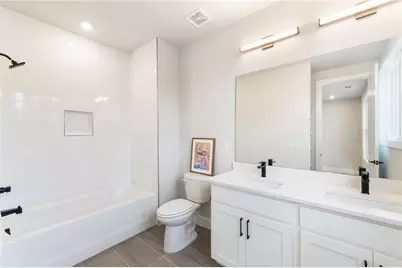2202 Carlton Court, Atlanta, GA 30318 - Photo 29