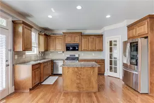 5885 Vista Brook Dr, Suwanee, GA 30024 - Photo 5