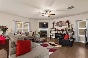 1187 Kingston Hill Dr, Loganville, GA 30052 - Photo 5
