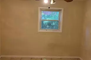 2399 Wexford Dr, Atlanta, GA 30349 - Photo 9