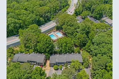 2877 Torreya Way SE, Marietta, GA 30067 - Photo 3