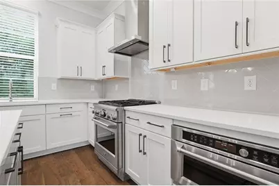 579 Broadview Place NE, Atlanta, GA 30324 - Photo 21