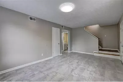 738 Dunaire Way, Jonesboro, GA 30238 - Photo 9