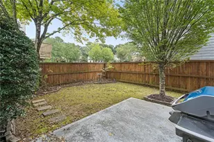 2091 Adams Dr NW, Atlanta, GA 30318 - Photo 21
