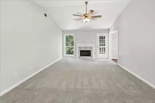 390 Oak Vista Ct, Lawrenceville, GA 30044 - Photo 3