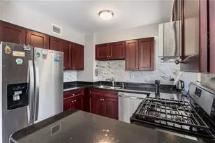 2479 Peachtree Rd NE, Atlanta, GA 30305 - Photo 33
