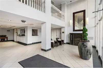 2479 Peachtree Road NE #217, Atlanta, GA 30305 - Photo 3