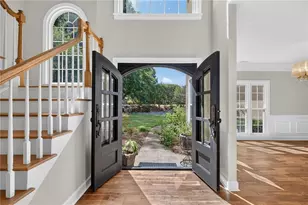 125 Kiveton Park Dr, Roswell, GA 30075 - Photo 3