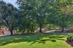 125 Kiveton Park Dr, Roswell, GA 30075 - Photo 39