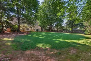 125 Kiveton Park Dr, Roswell, GA 30075 - Photo 37