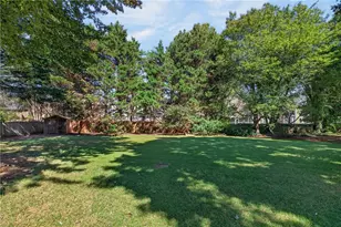 125 Kiveton Park Dr, Roswell, GA 30075 - Photo 35