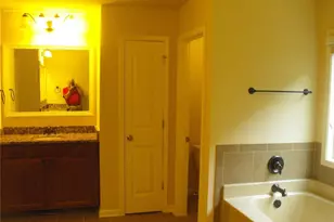 4289 Amberleaf Walk, Lilburn, GA 30047 - Photo 5