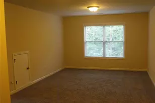 4289 Amberleaf Walk, Lilburn, GA 30047 - Photo 9