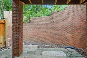 122 Davis Mill Ct, Lawrenceville, GA 30044 - Photo 17