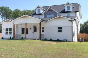 518 Hoke Okelly Mill Road SW, Loganville, GA 30052 - Photo 1