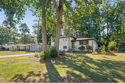 2303 Shamrock Drive, Decatur, GA 30032 - Photo 9