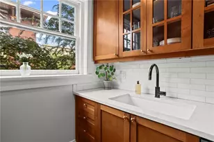 266 11th St NE, Atlanta, GA 30309 - Photo 11