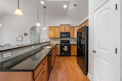 601 Abbey Drive, Woodstock, GA 30188 - Photo 9