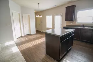 730 Walnut Woods Dr, Braselton, GA 30517 - Photo 11