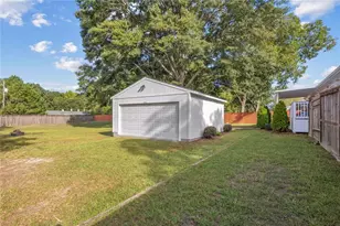 132 Clifford St, Loganville, GA 30052 - Photo 13