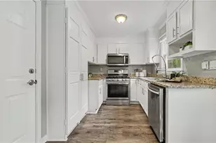 956 Oak St SW, Atlanta, GA 30310 - Photo 9