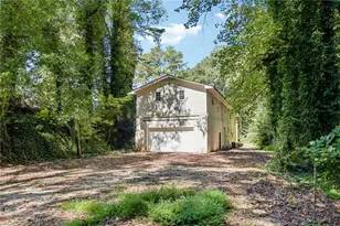1720 Danrich Dr, Decatur, GA 30032 - Photo 37
