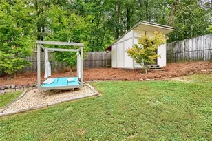 2470 Kingsley Dr NE, Marietta, GA 30062 - Photo 33