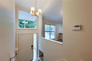 2470 Kingsley Dr NE, Marietta, GA 30062 - Photo 3