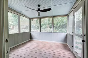 1990 Glenroy Pl SE, Smyrna, GA 30080 - Photo 33